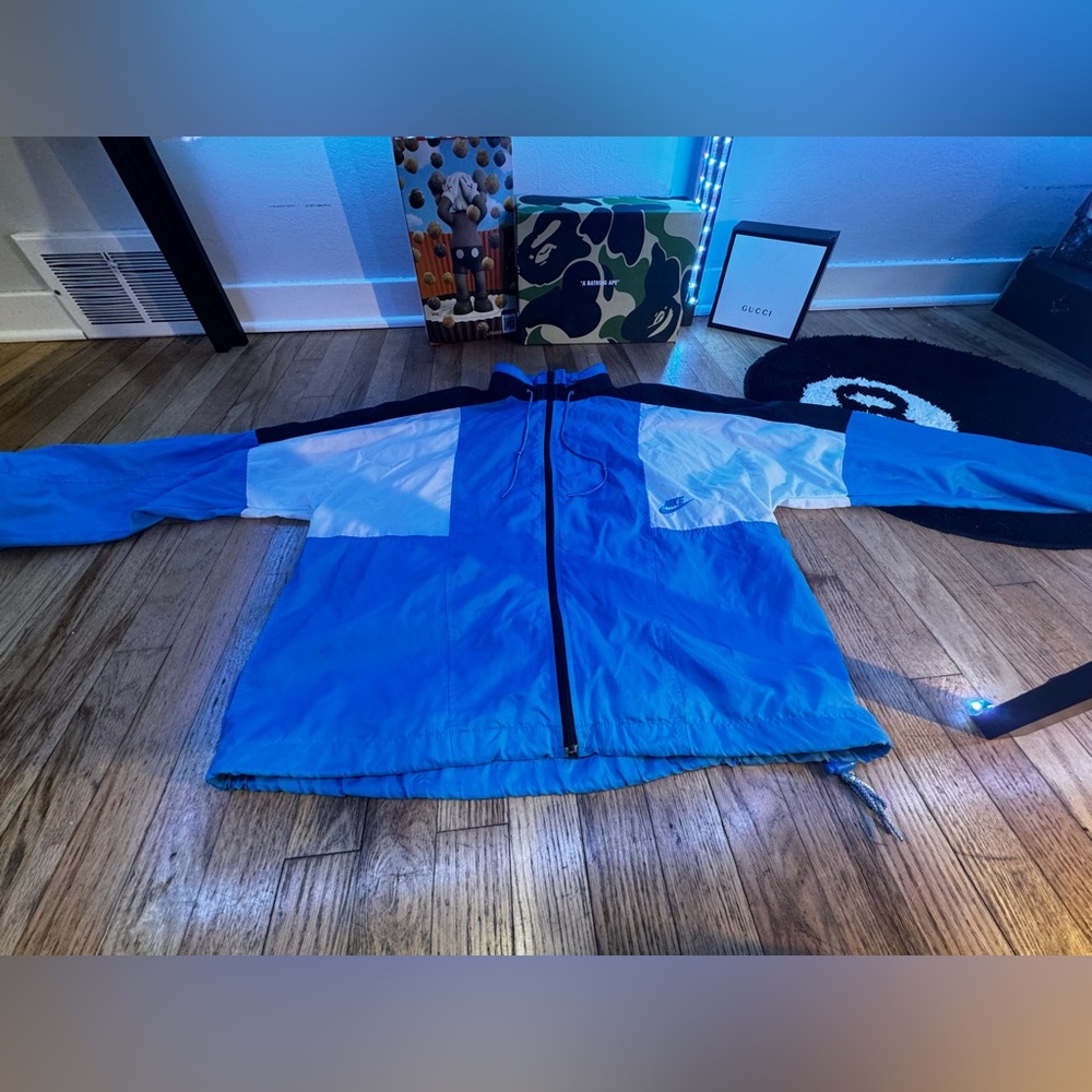 Vintage Nike windbreaker